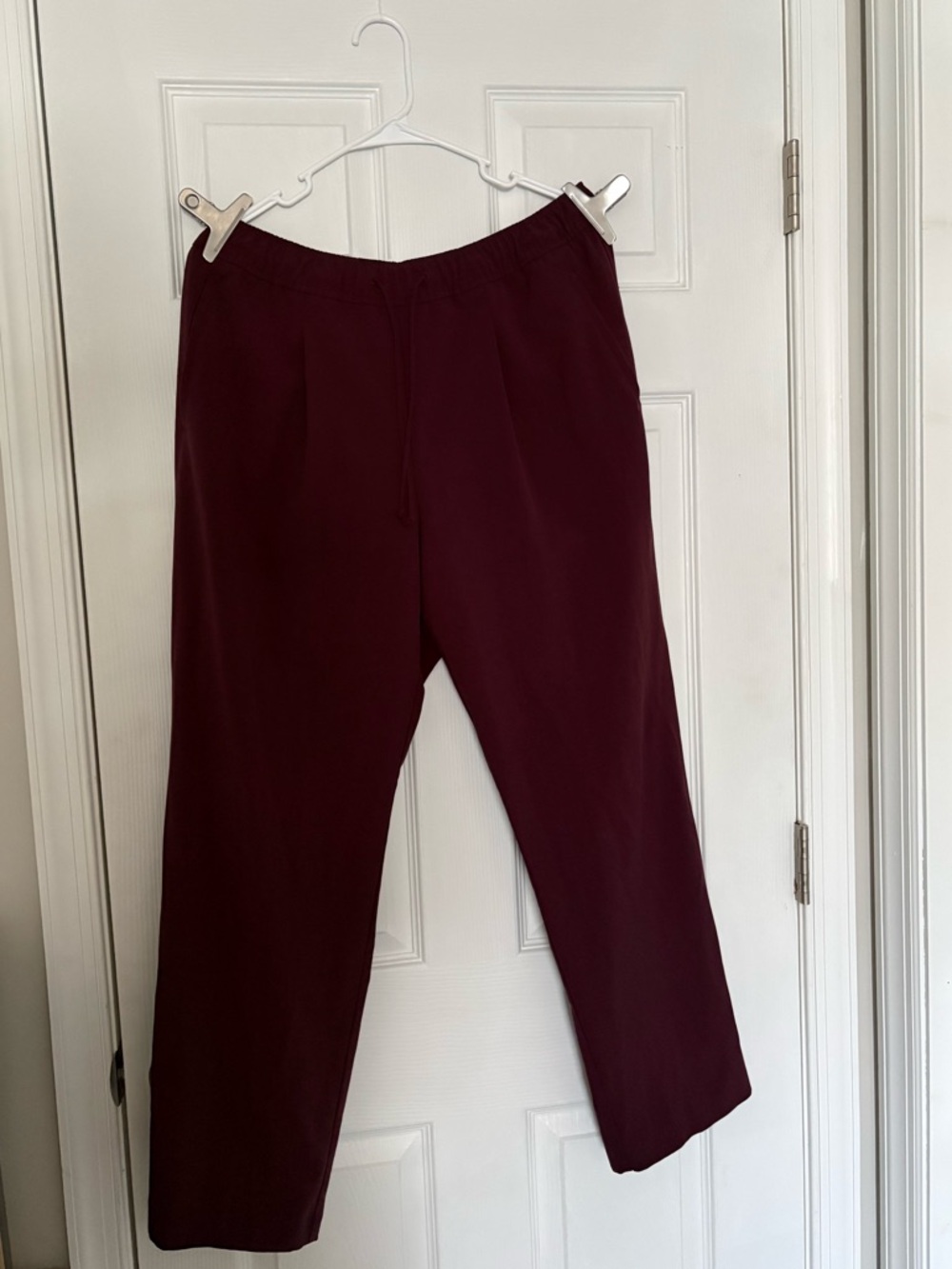 Old Navy Women’s Burgundy High Waisted Billie Straight Trouser - L